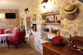 Stone cottage Aria - Image 4