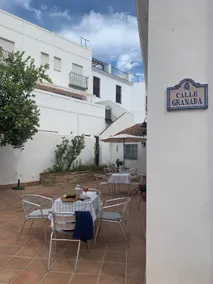 Apartamentos Nerjaluna - Image 4