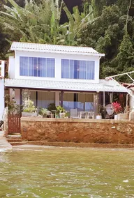 Beach house - Island retreat with your feet in the sand! - Image 2