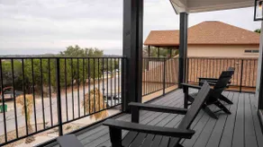 Sanctuary On Lake Travis with private pool and outdoor jetted tub with golf cart - Image 4