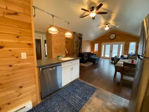 Newly Renovated AC 4 ACRES 3000sqft home with Full Game Room - Image 2