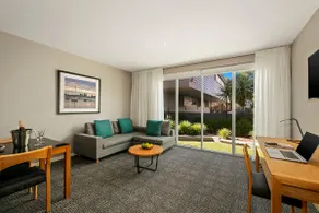 One Bedroom Apartment in Brighton - Image 2