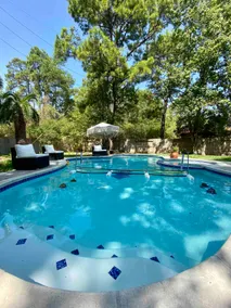 House of Guti - Home w/great pool near the airport - Image 2