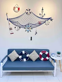 The Blue Memories Homestay with Mediterranean Style - Image 5