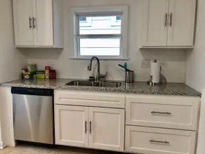 Museum District - Spacious 3Br/2Ba King beds - Image 5