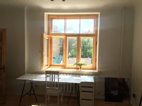Sunrise apartment in the quiet centre - Image 3