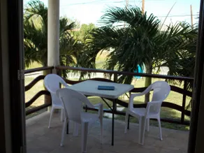 Crane Beach Apartments - Image 4