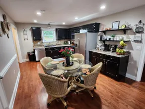 9. secluded 5 br at swan creek - Image 3