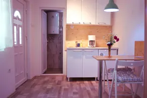 Universe Cozy,Stylish Studio - Image 2