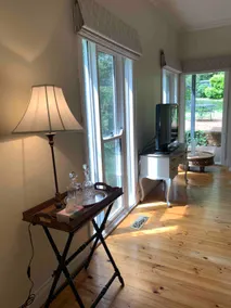 Tranquil 3 Bedroom Forest Cottage - Image 3