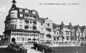 Le TouquetBeach: Seafront retreat, Garden & Garage - Image 2