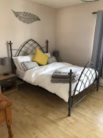 Comfortable House in Warwick - Image 3