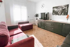 The Second Floor - Image 2