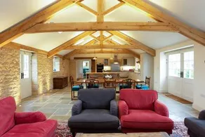 Huge converted barn in beautiful grounds - Image 5
