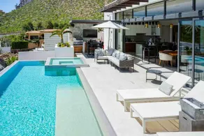 Cabo Beach View | Bartender, Chef & Maid Included - Image 4
