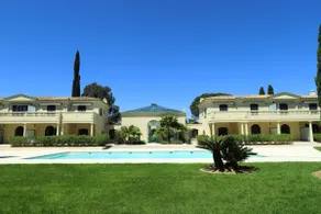Grimaud Jardin Boreals 3 Bed Luxury Appt - Image 3