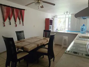 Apartment with private bathroom for 5 people - Image 4