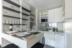 Superior apartment near Champs Élysées 502 - Image 5