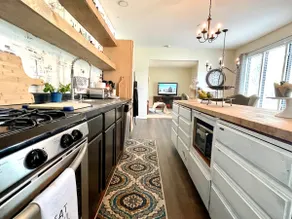 HGTV STYLE Traveling Professionals - Image 5