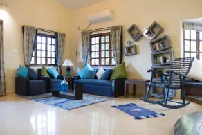Curly Coelho Cottage |3BD|Cosy retreat by the bay - Image 2