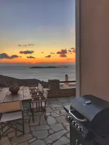 IRIDA Top-Floor Serenity - 5 mins to Batsi - Image 5