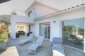 villa på 2 etager, opvarmet pool, havudsigt, tæt på stranden - Image 5