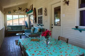 White Horse Lodge - Image 2