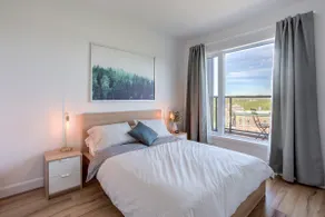 The Summit - Mountain View & Private Parking - Image 4