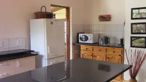 Forest Nest Cottage, Tsitsikamma - Image 3