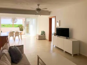 Oceanfront Apartment on the Beach Lovely, Stylish Apartment at Oceanfront - Image 3