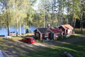 Wooden house with 3 rooms, kitchenette, balcony - Image 2