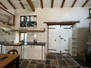 Adorable guesthouse with a pool - Image 5