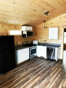 TWO BEDROOM LAKEVIEW CABIN [ROW 2] - Image 2