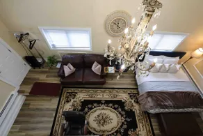 Elegant Loft! Downtown+Parking+45min to NYC+Train - Image 3