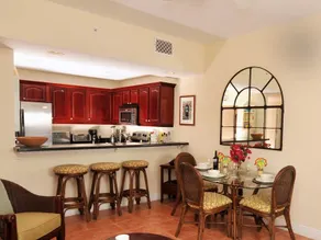 GRANDE BAY 1 BR; SPECTACULAR VIEWS - Image 3