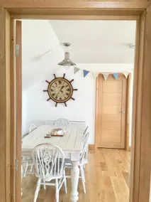 Appledore - Hispaniola Stunning 2 bed 2 bath, sleeps 4(+2) and PARKING!!! - Image 5