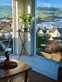 Seaview Cottage, beach, golf, Antrim Coast - Image 2