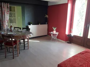 Cottage in the heart of the countryside, 5 minutes from the lake. - Image 3