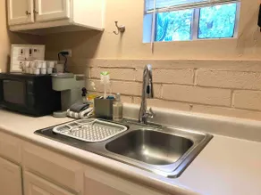 Solar Powered Guest House Near UA—No Cleaning Fee! - Image 3