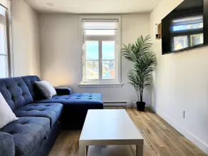1900s Historic Charm -Free P+AC - Image 3