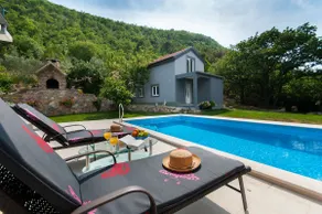 Old Stone House with pool Kucice near Omiš - Image 3