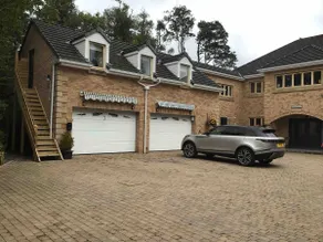 Luxury Studio Loft with Car Charging Point - Image 2