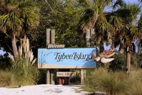 Posh Pad Near Downtown and Tybee Beach - Image 4