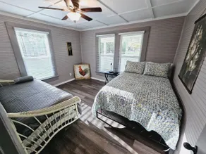 The Farmhouse - Image 4