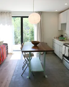 Hip & Cozy, high end Modern Design - Image 2