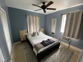 Charming fully renovated 3 Bedroom - Image 4