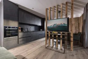 Dream location – Alpine panorama from the balcony / 7R12 - Image 3