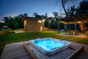 Garrotxa, Mas la Cadebosc entero, natural park - Image 2