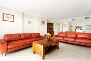 Brand New House in Central Location For Non Smokers Only - Image 3