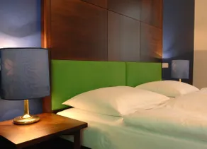 Elegant Deluxe Suite in Vienna's Historic Center - Image 5